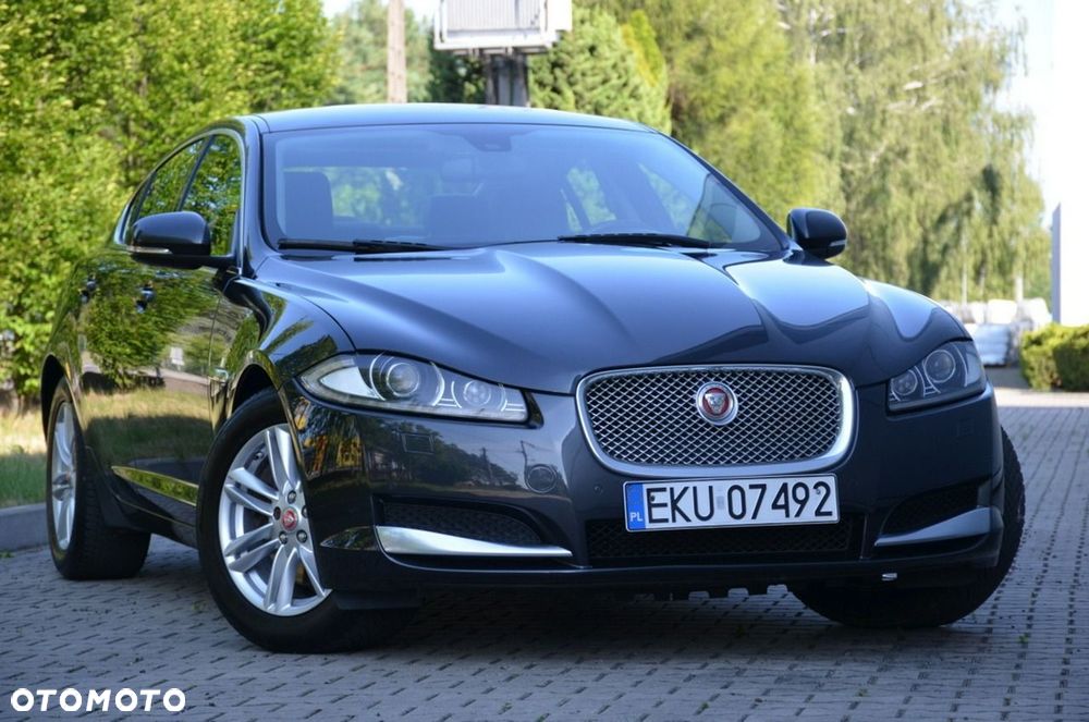 Jaguar XF - 13