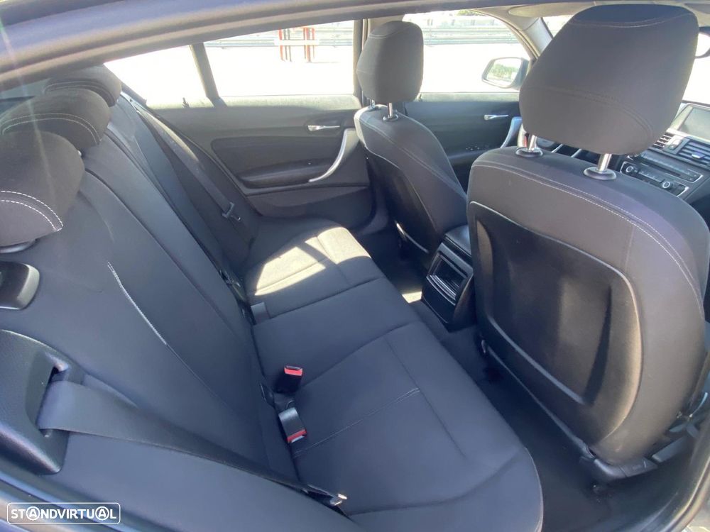 BMW 116 dA Line Sport - 11