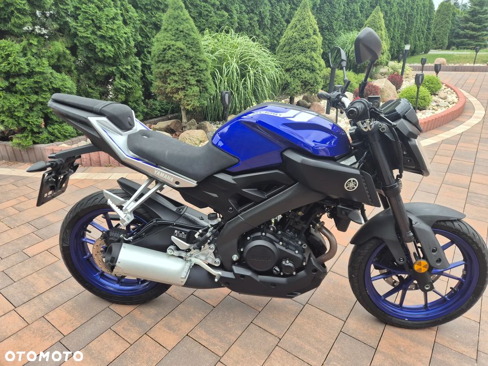 Yamaha MT - 8