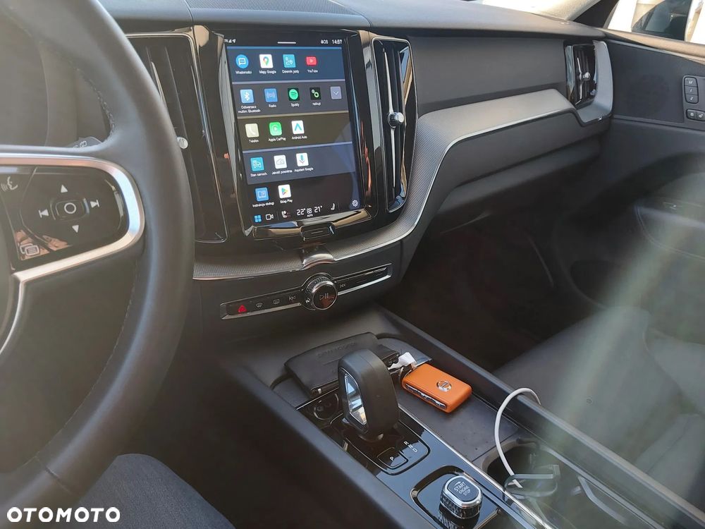 Volvo XC 60 B4 D AWD Plus Bright - 10