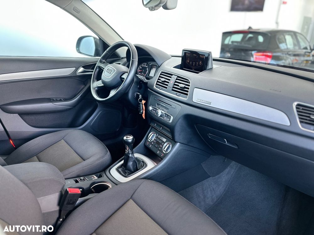 Audi Q3 2.0 TFSI Quattro - 16