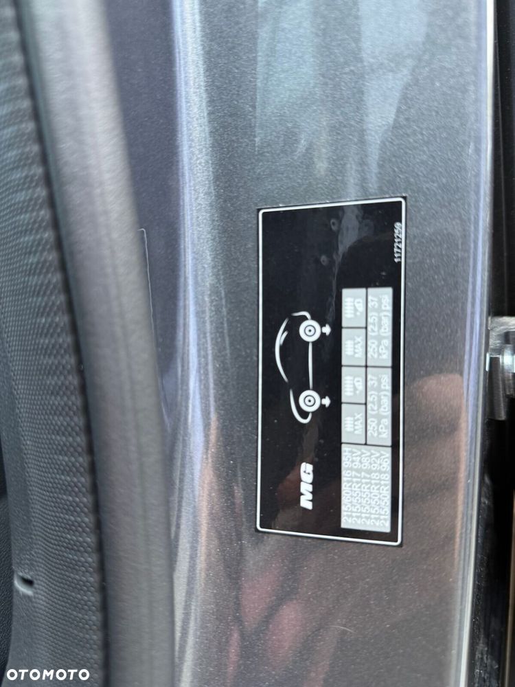 MG ZS Hybrid+ - 25