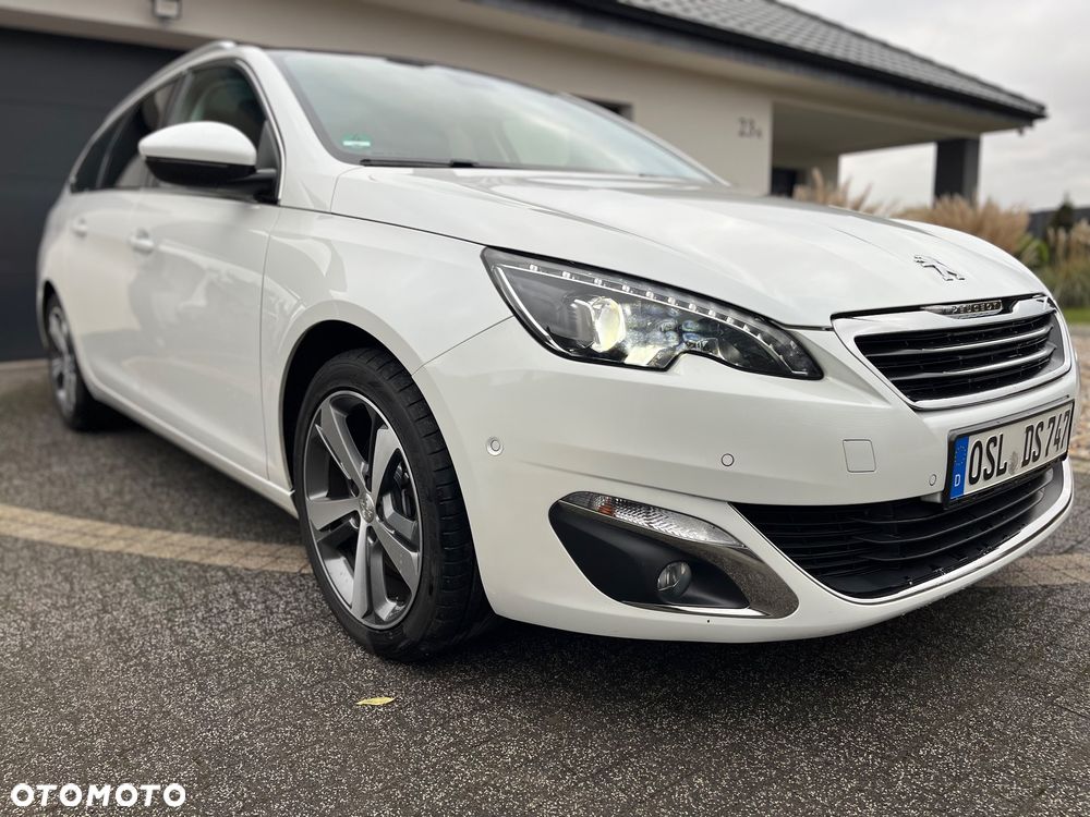 Peugeot 308 BlueHDi 150 Automatik Stop & Start Allure - 16