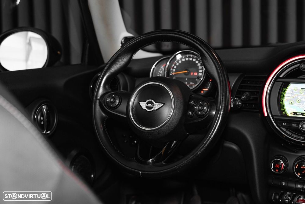 MINI 3 Portas Cooper D - 17