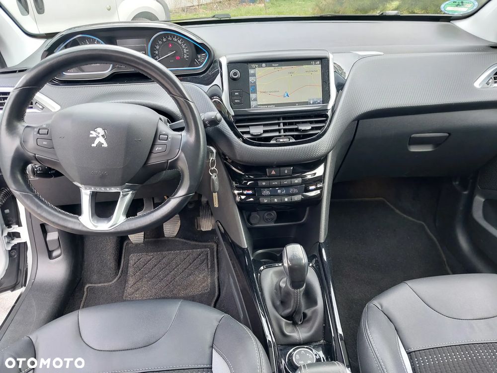 Peugeot 2008 PureTech 110 Stop&Start Crossway - 9