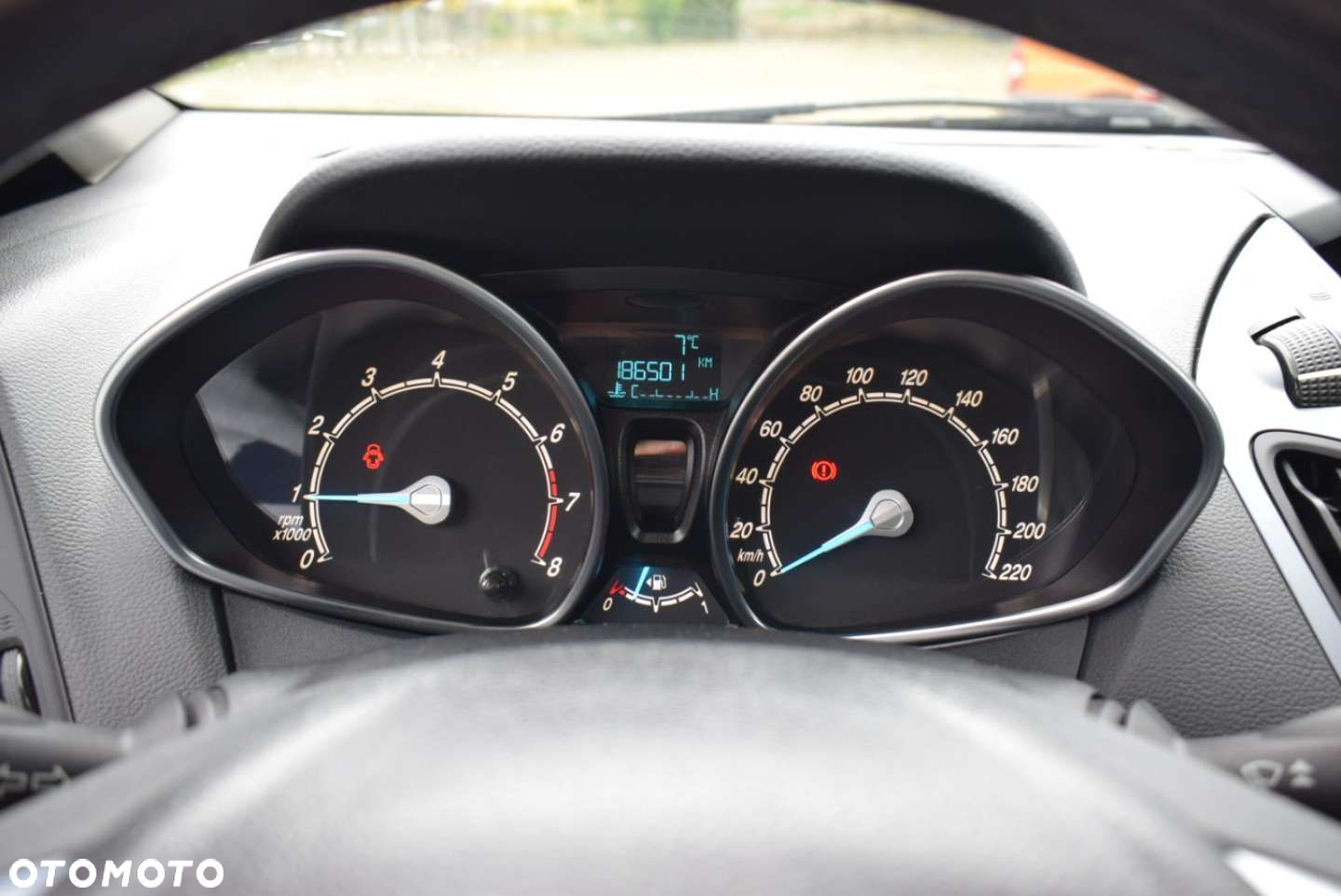 Ford B-MAX - 25