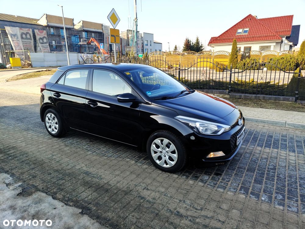 Hyundai i20 blue 1.2 - 1