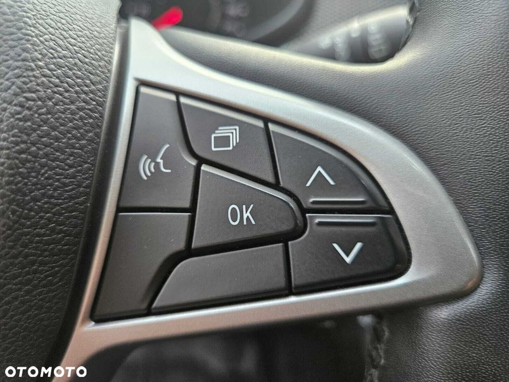 Dacia Sandero - 23