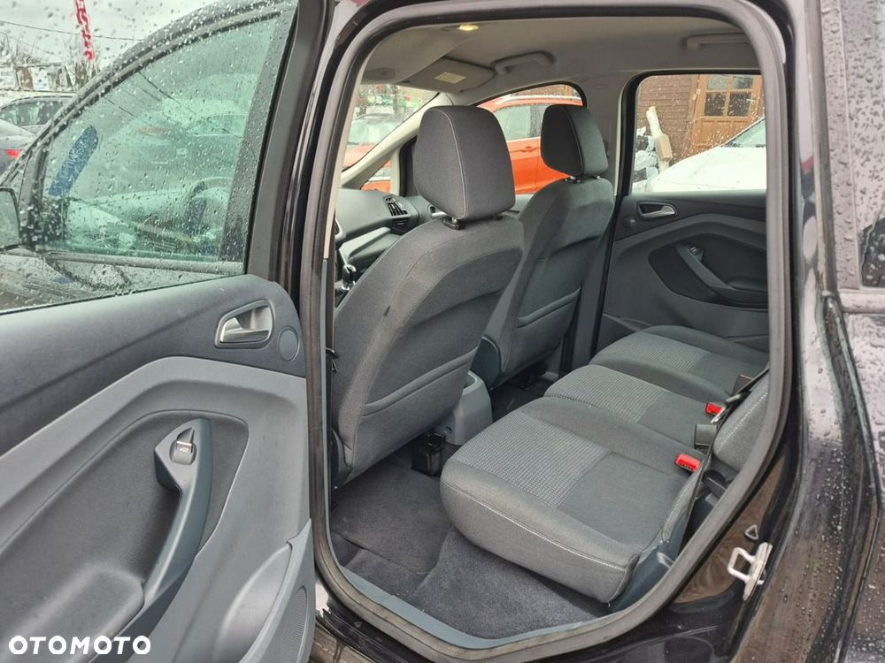 Ford C-MAX - 18