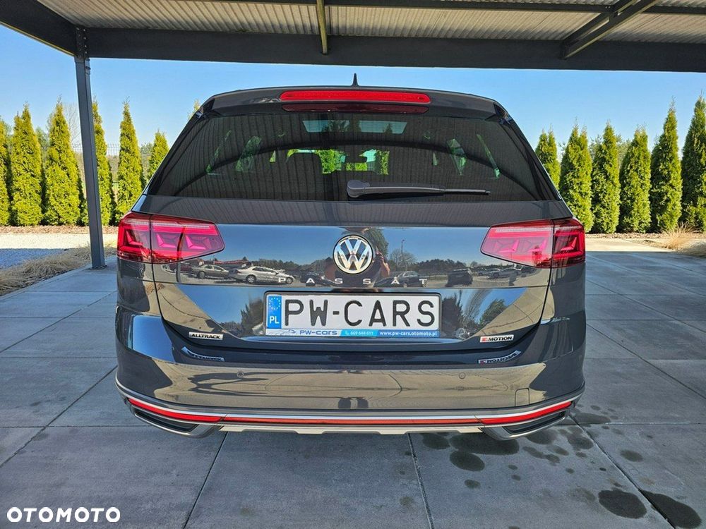 Volkswagen Passat Alltrack - 8