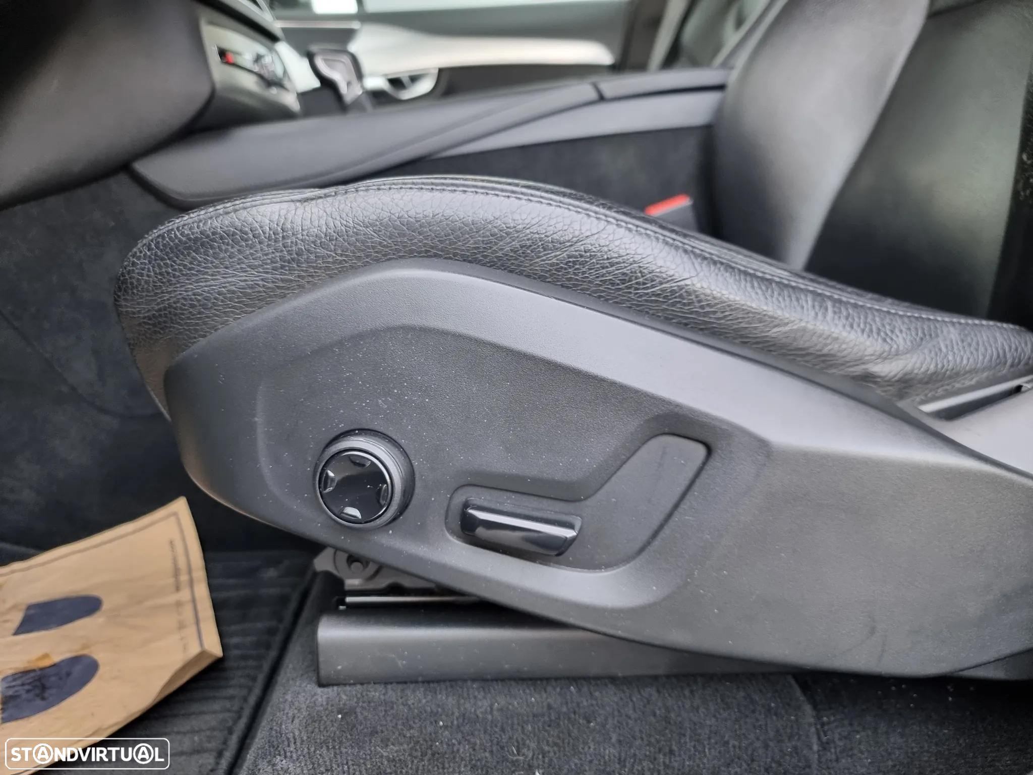 Volvo XC 90 2.0 D4 Momentum - 10