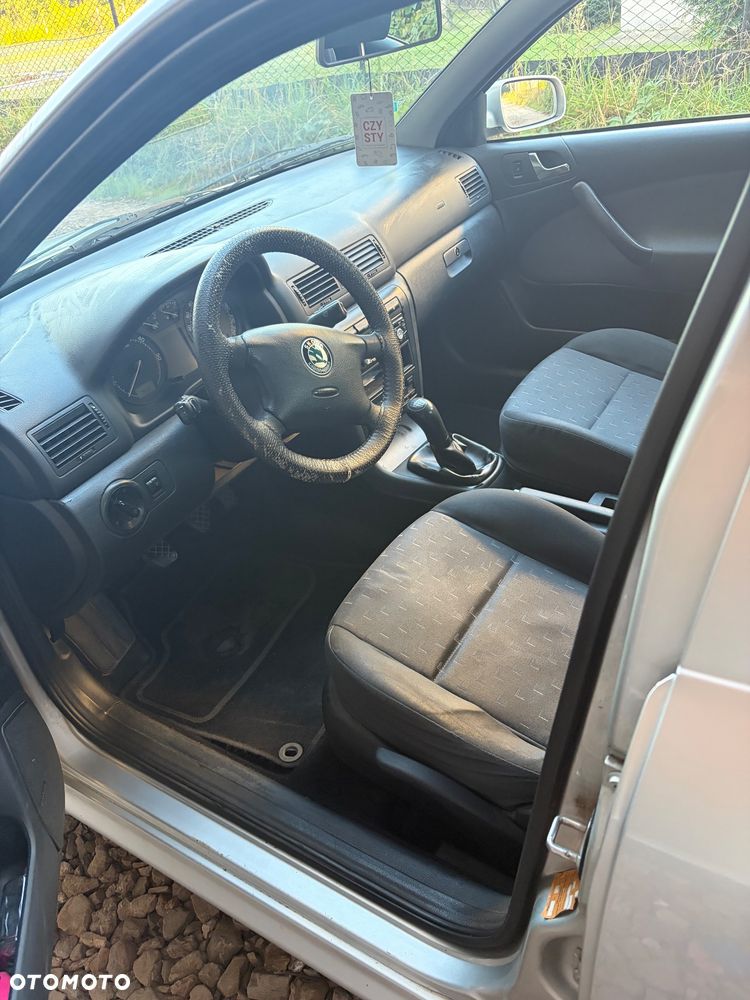 Skoda Octavia 1.9 TDI Tour Classic - 8