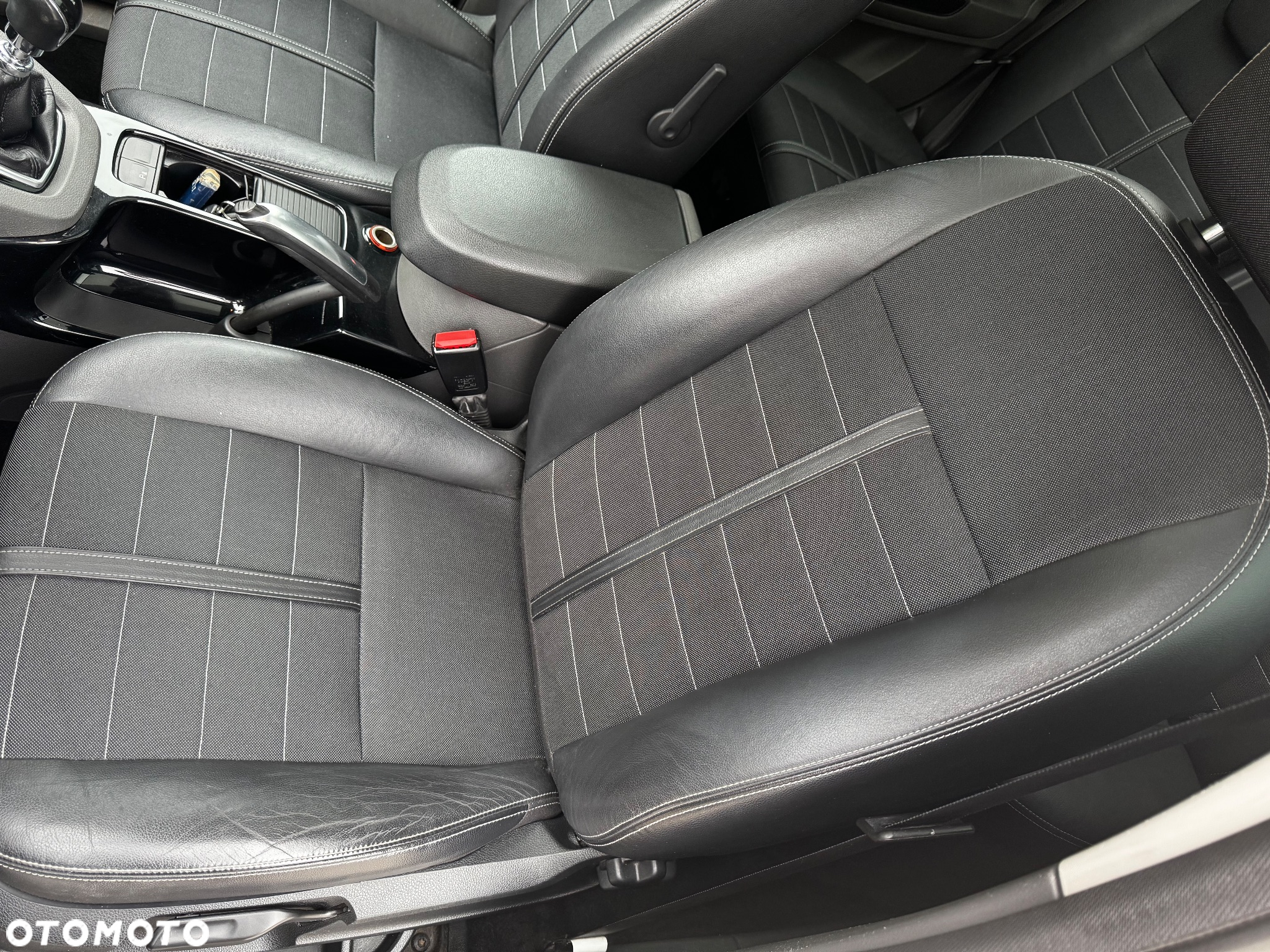 Ford Kuga 2.0 TDCi 4WD Titanium Plus - 13