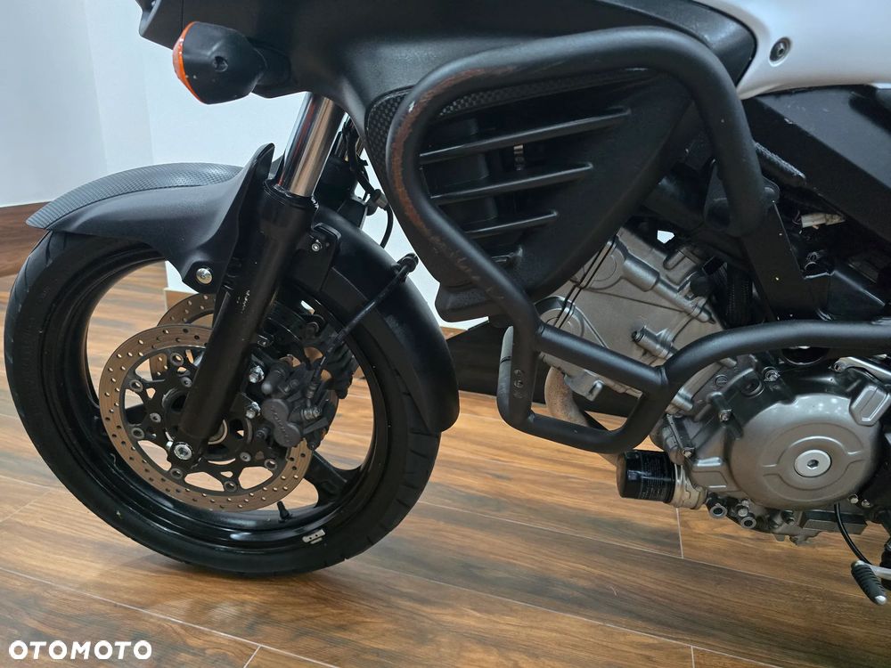Suzuki DL - 18