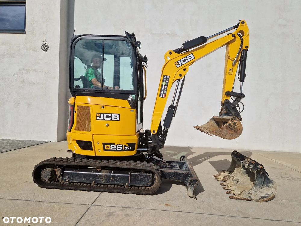 JCB 25 Z-1 jak WACKER CAT KUBOTA RZ148 - 2
