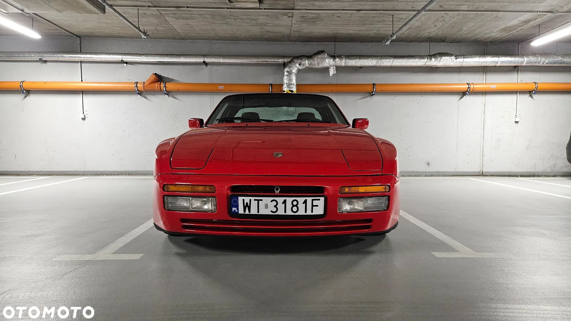 Porsche 944 - 1