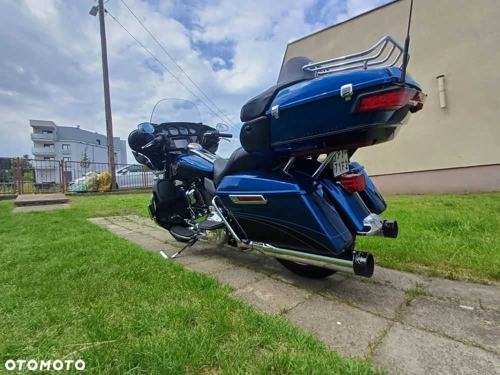 Harley-Davidson FLH Electra Glide - 9