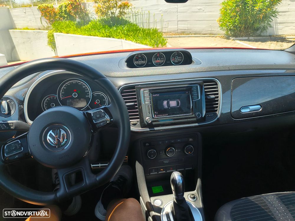 VW New Beetle 1.4 TSI Design DSG - 15