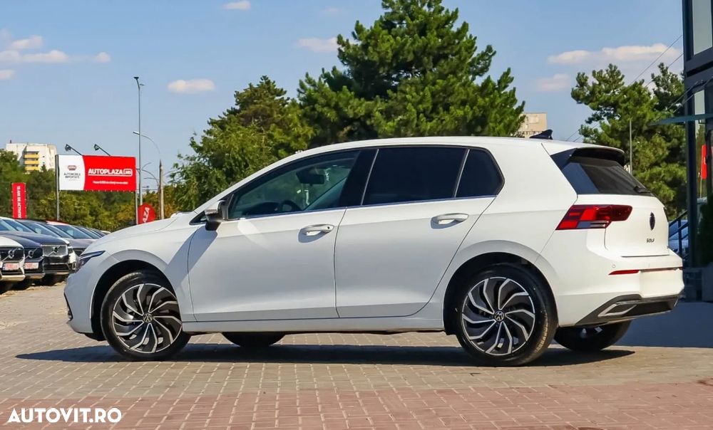 Volkswagen Golf - 4