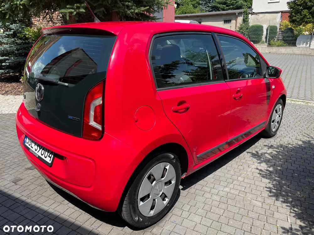 Volkswagen up! 1.0 move - 10