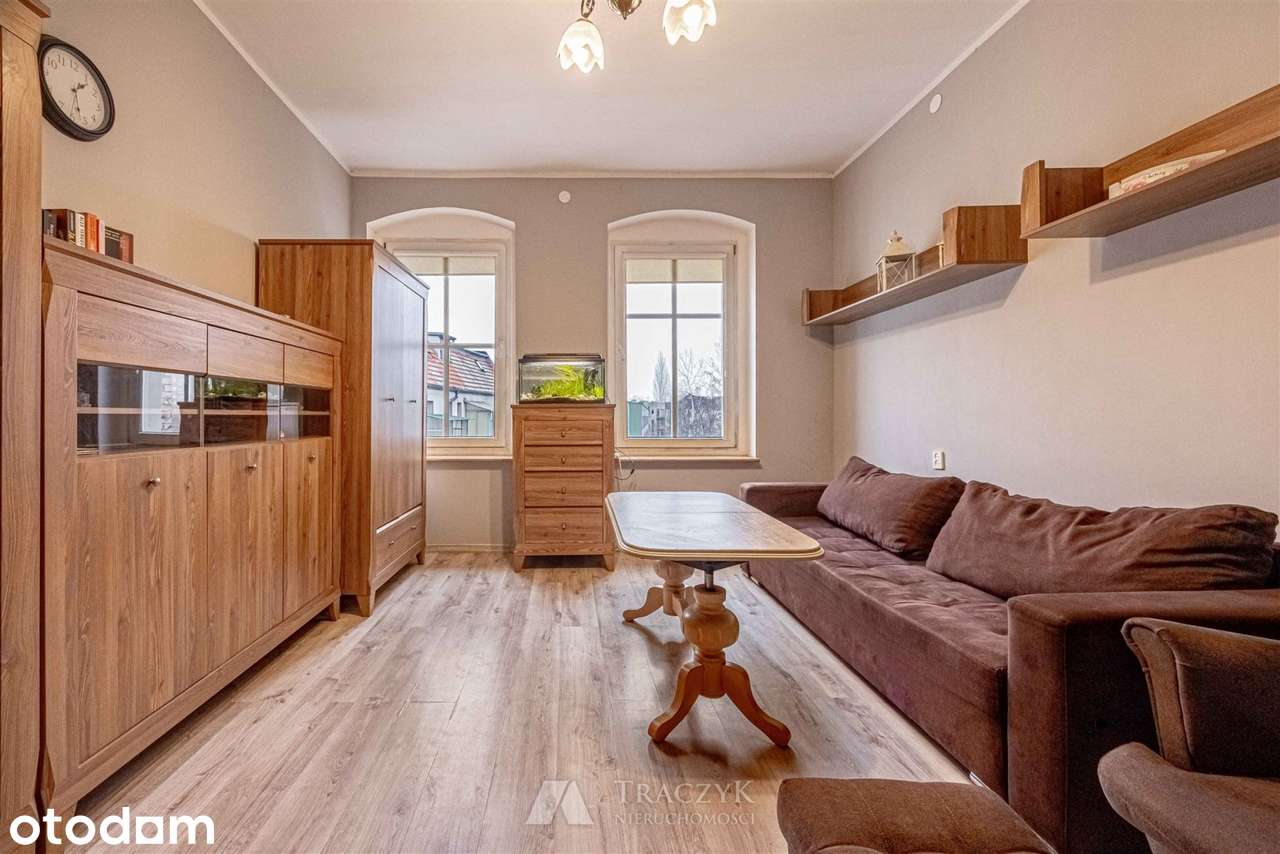 3M_Piękna kamienica_Balkon_blisko Dworca