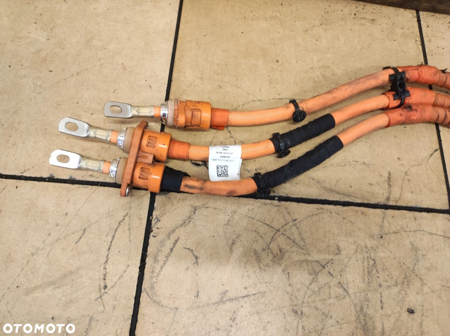 Przewód kabel napięcia Audi A3 8V E-Tron Etron 1.4 TFSI - 2