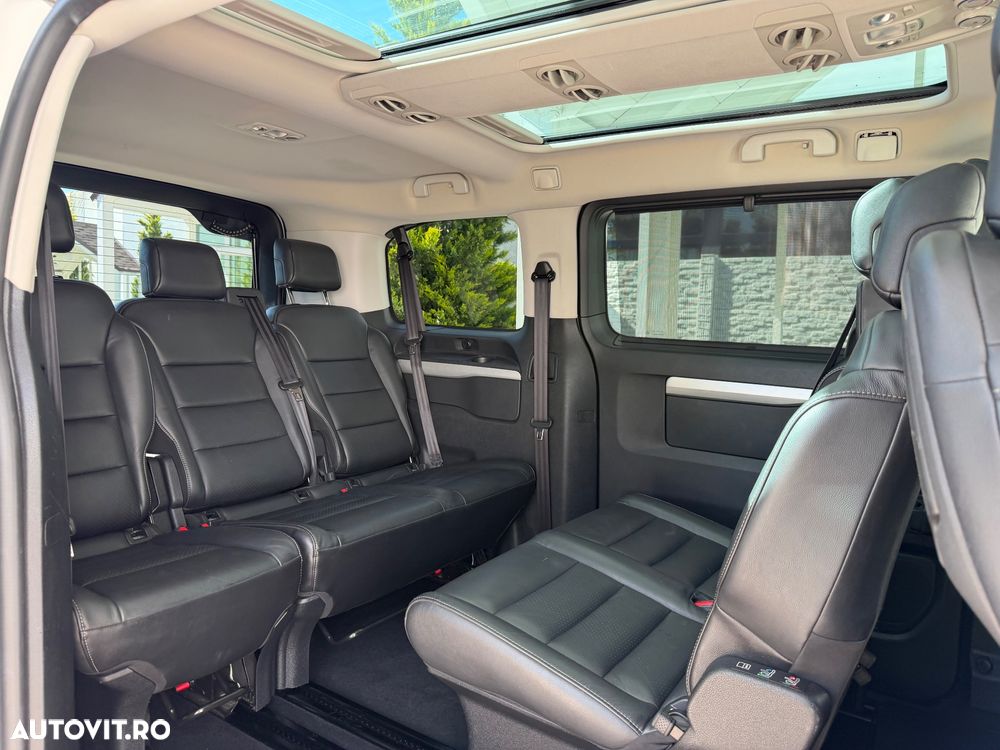 Peugeot Traveller e-Traveller L2 100kW - Baterie 75kWH Business VIP - 7