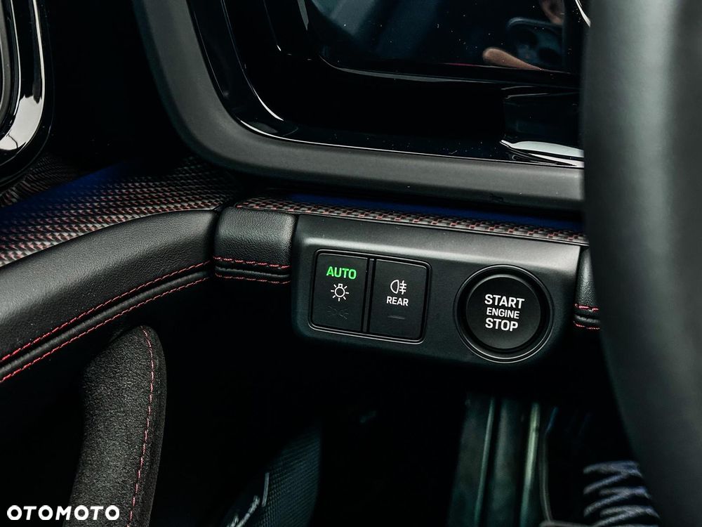 Porsche Panamera - 16