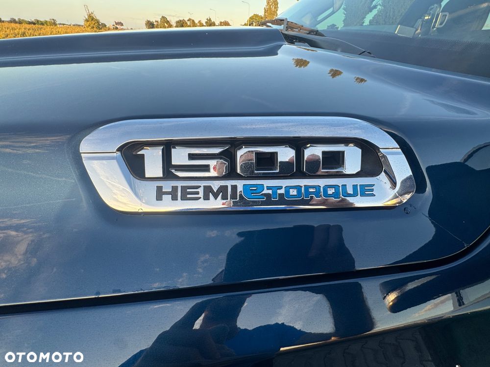 RAM 1500 5.7 Crew Cab Bighorn - 15