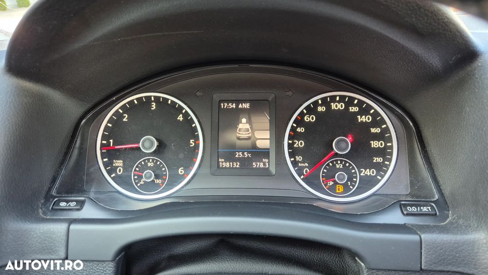 Volkswagen Tiguan - 15