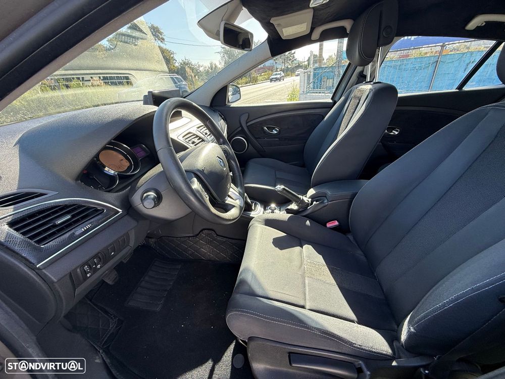 Renault Mégane 1.5 dCi Confort - 11