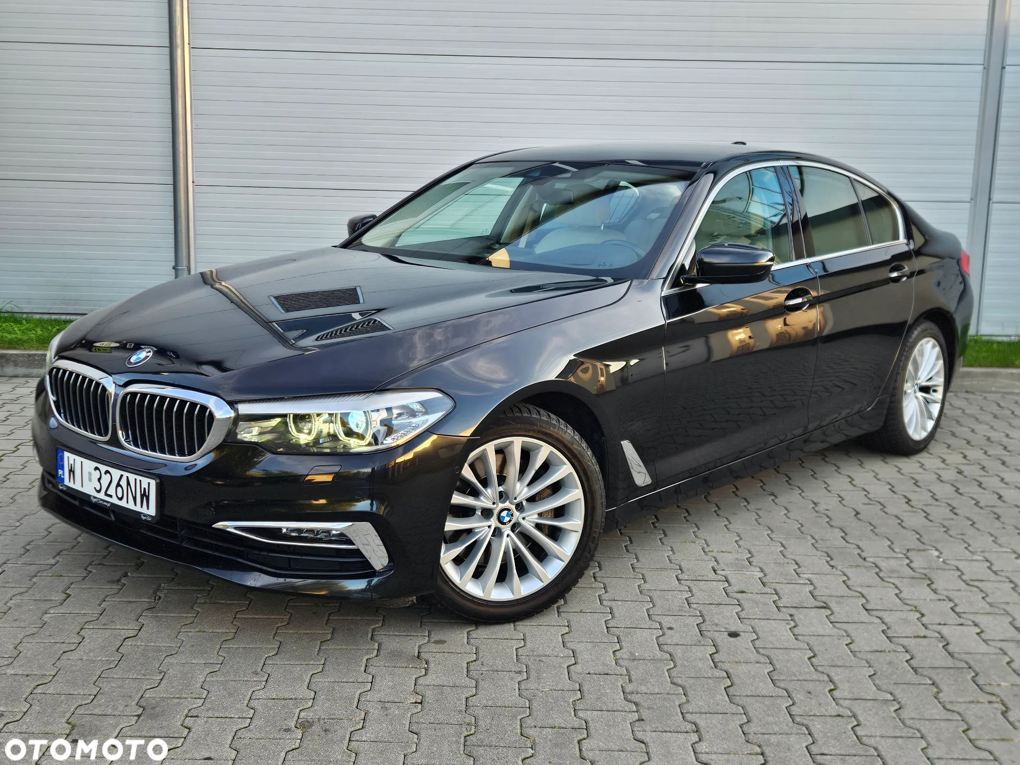 BMW Seria 5 530i GPF xDrive Luxury Line - 37