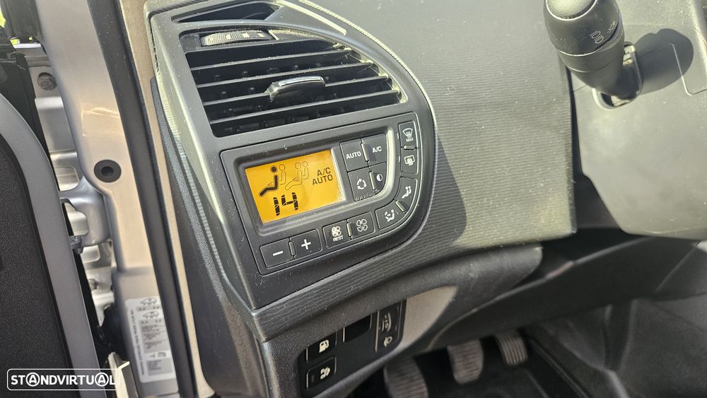 Citroën C4 Picasso 1.6 HDi - 16