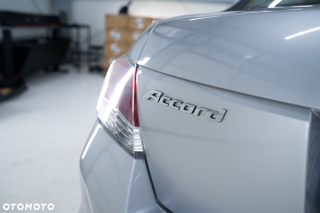 Honda Accord 3.5 V6 EX - 9