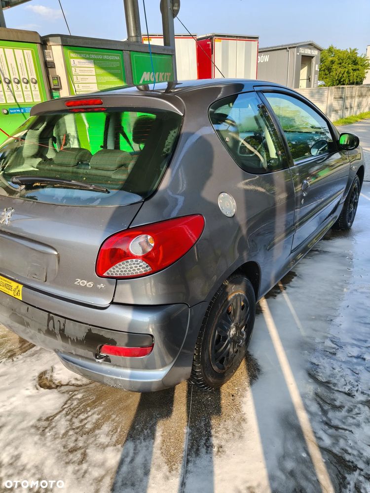Peugeot 206 plus - 5