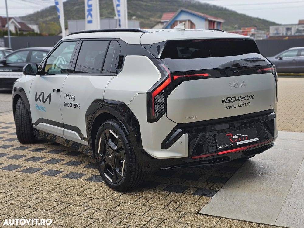 Kia EV3 - 4