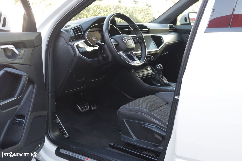 Audi Q3 Sportback 45 TFSIe S line S tronic - 22