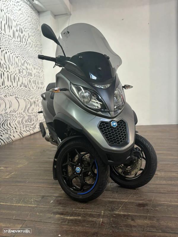 Piaggio MP3  500 LT