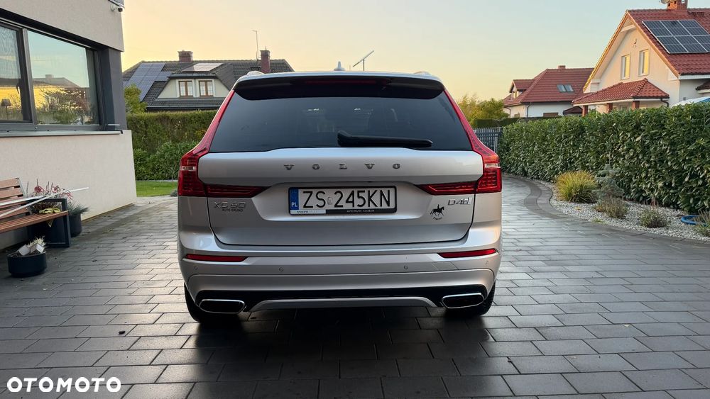 Volvo XC 60 - 6