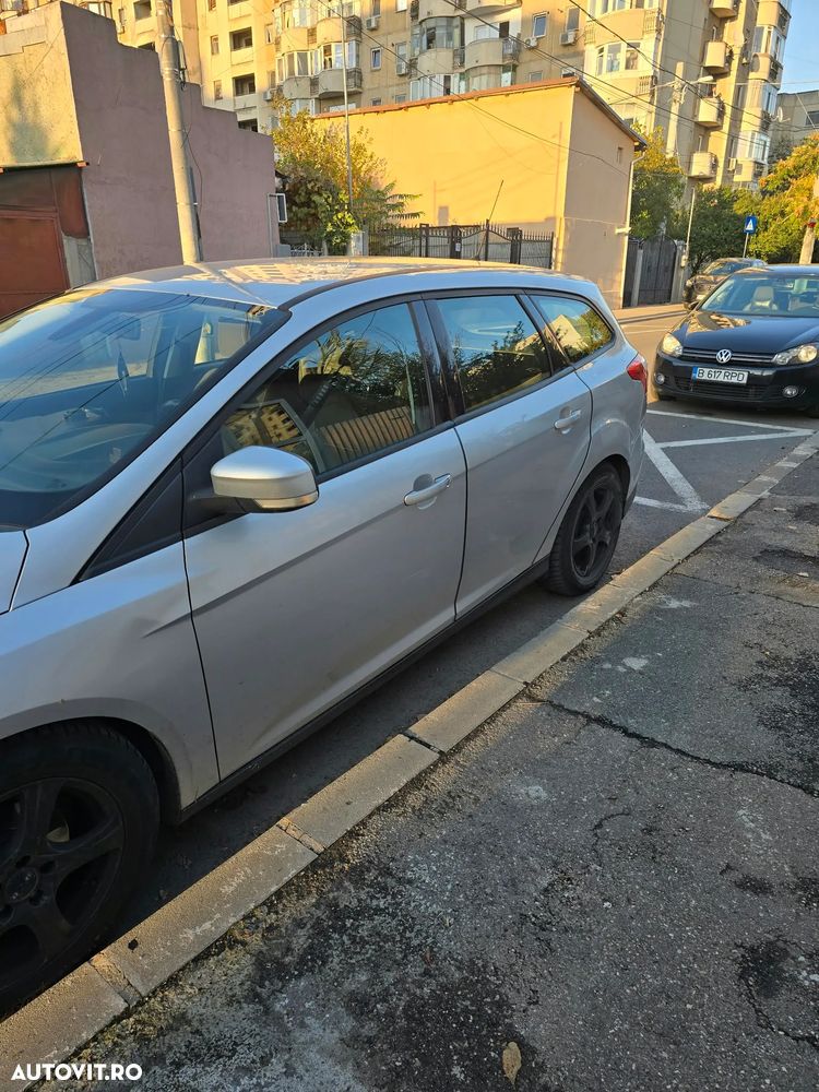 Ford Focus 1.6 TDCI DPF Trend - 9