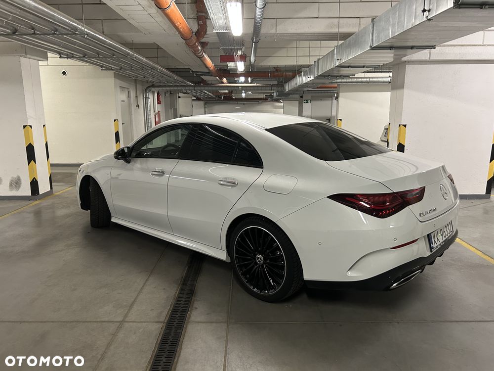 Mercedes-Benz CLA 200 AMG Line 7G-DCT - 6