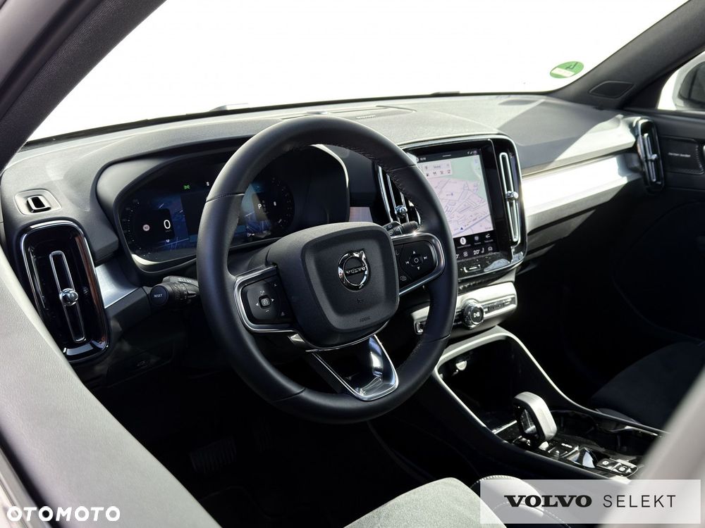 Volvo XC 40 - 23