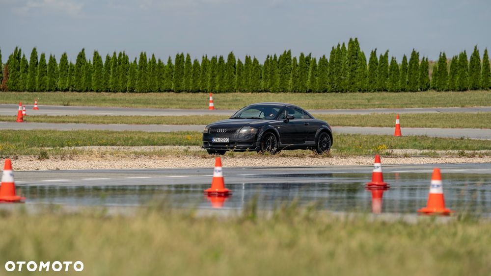 Audi TT Coupé 1.8T - 2