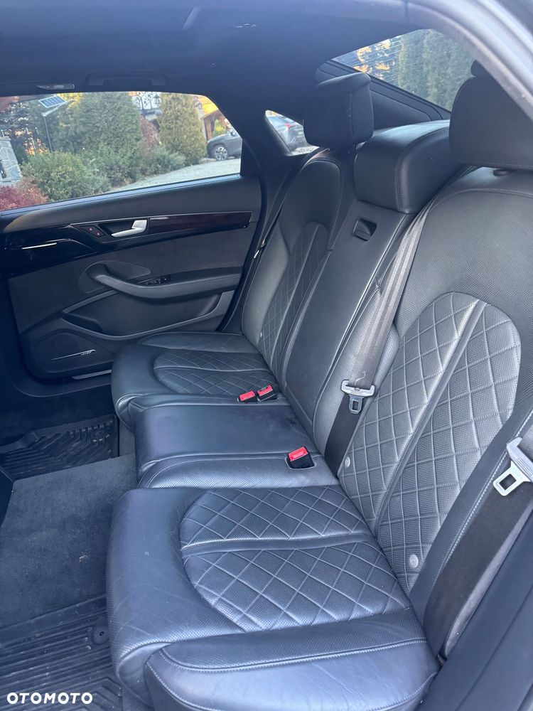 Audi A8 4.0 TFSI L Quattro - 11