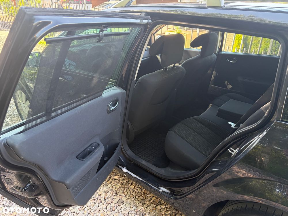 Renault Megane - 5