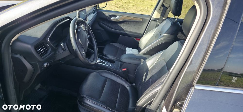 Ford Kuga - 6