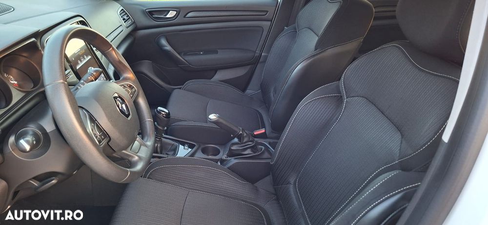 Renault Megane BLUE dCi 115 LIMITED - 27