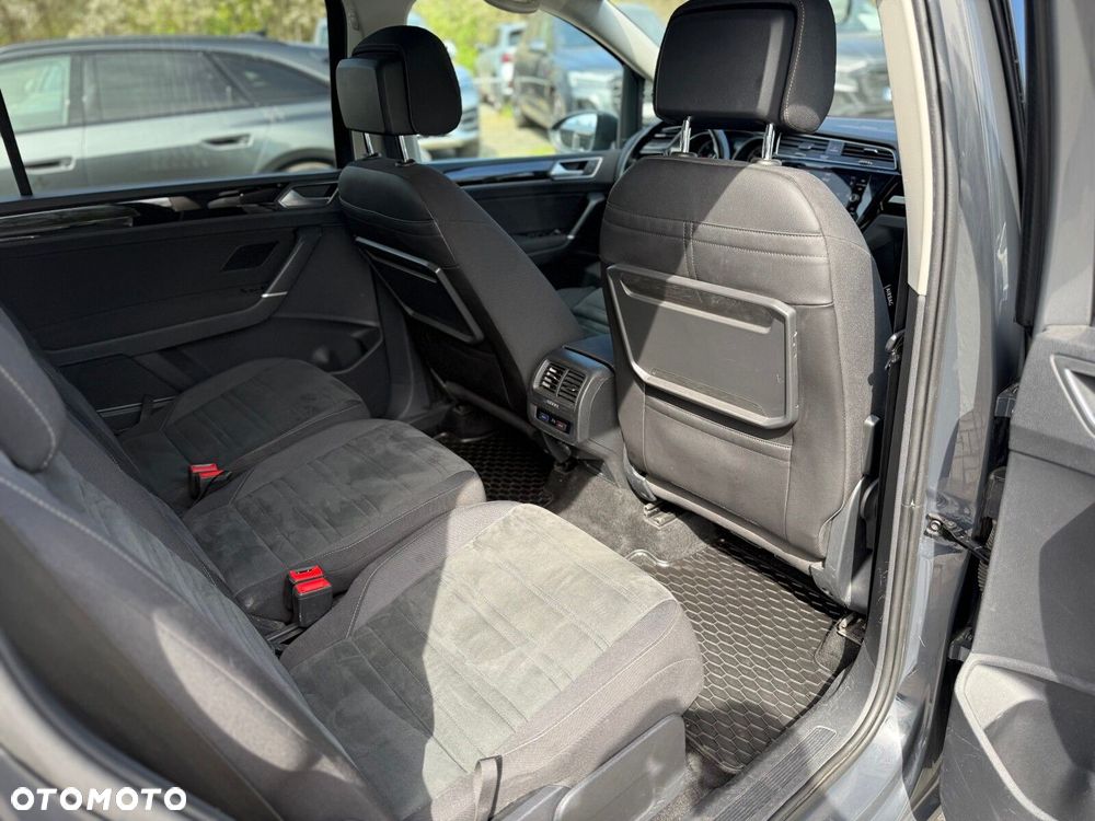 Volkswagen Touran 2.0 TDI BMT Highline DSG - 14