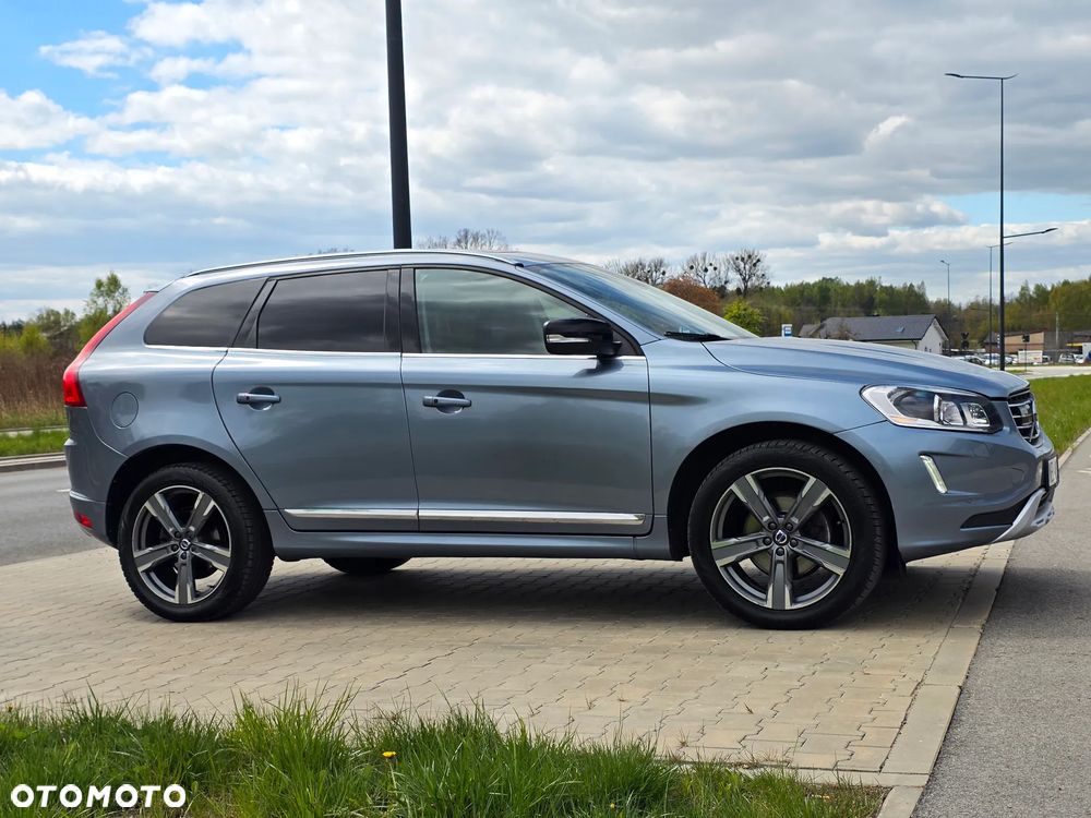 Volvo XC 60 - 6