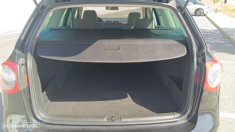 VW Passat Variant 1.9 TDI Confortline - 11